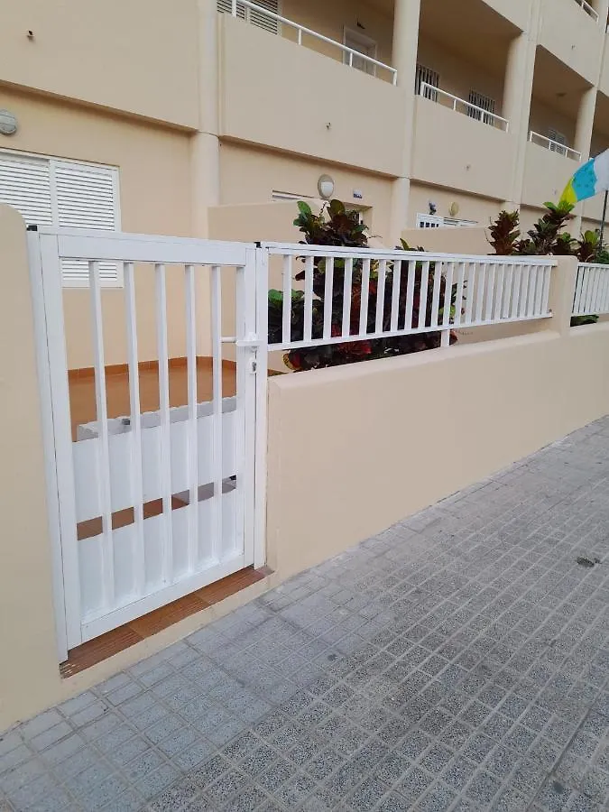 아파트 Apartamento Marineda 엘메다노